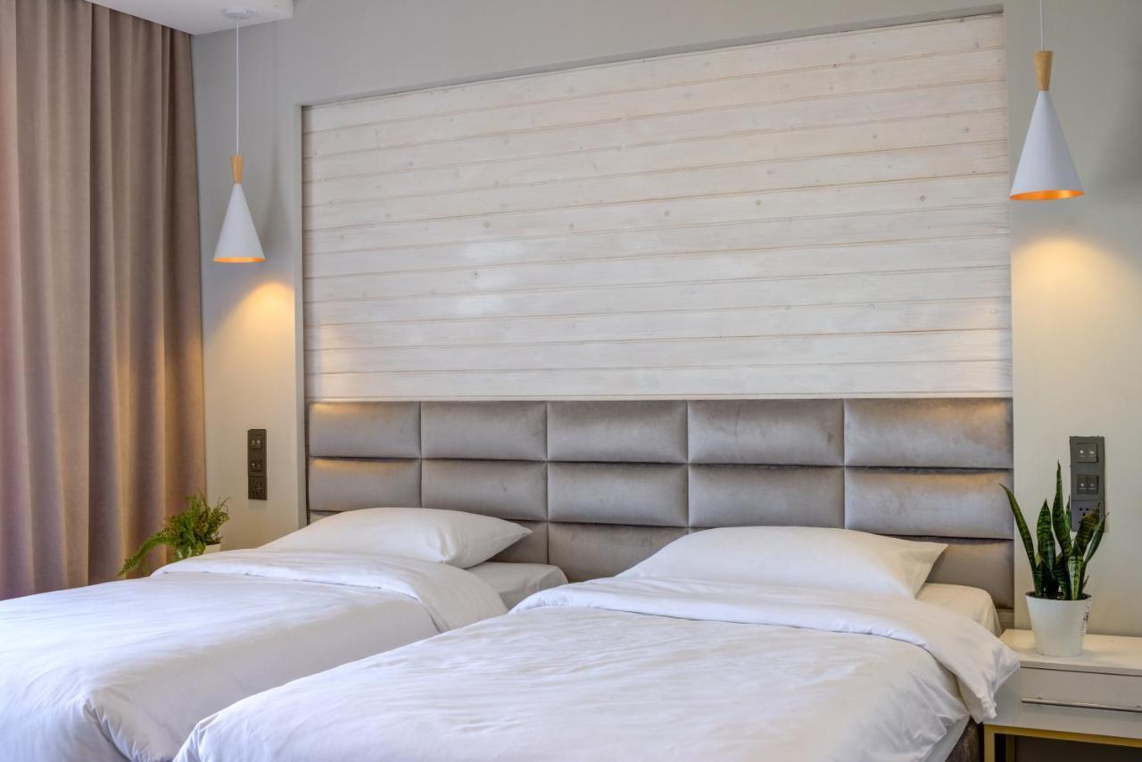Olimp Hotel ボステリ エクステリア 写真