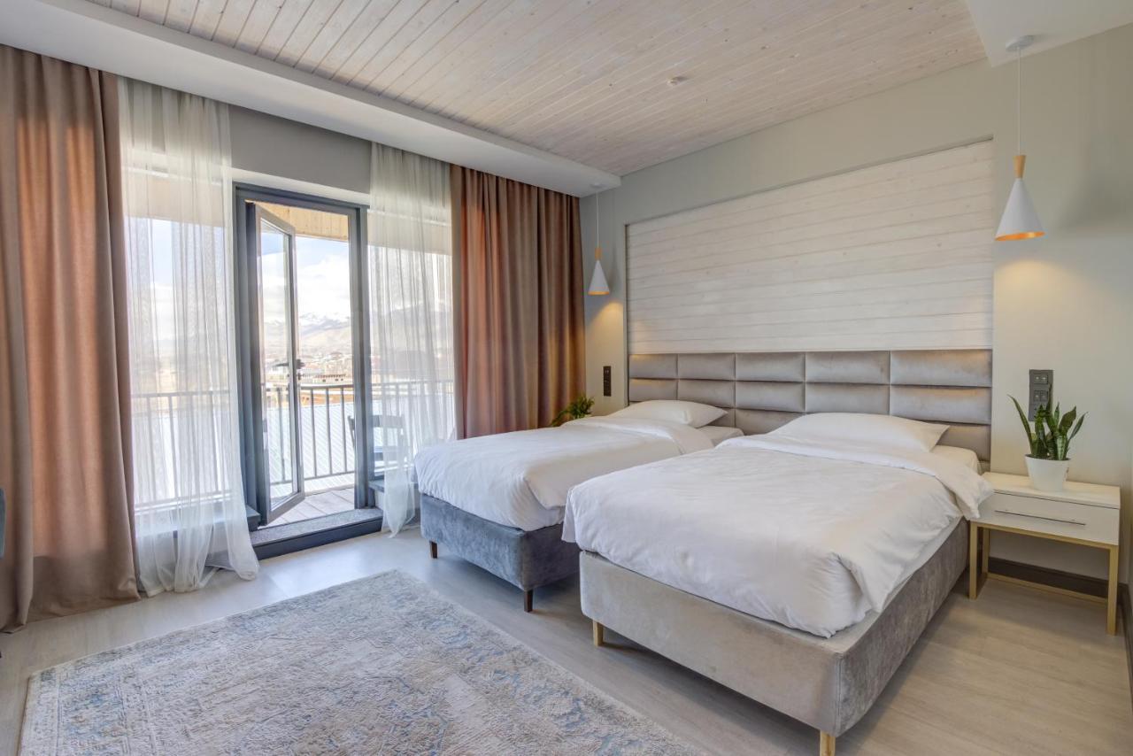 Olimp Hotel ボステリ エクステリア 写真