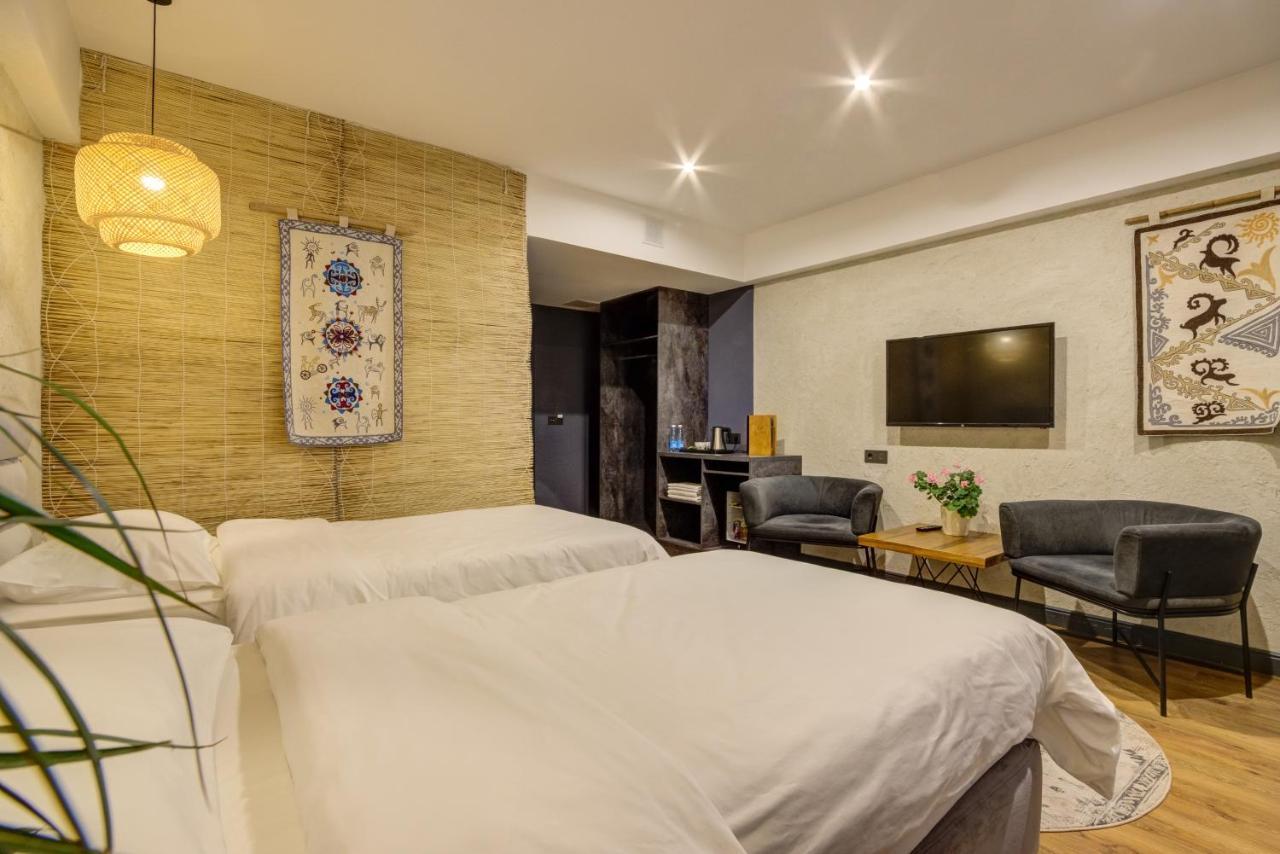 Olimp Hotel ボステリ エクステリア 写真