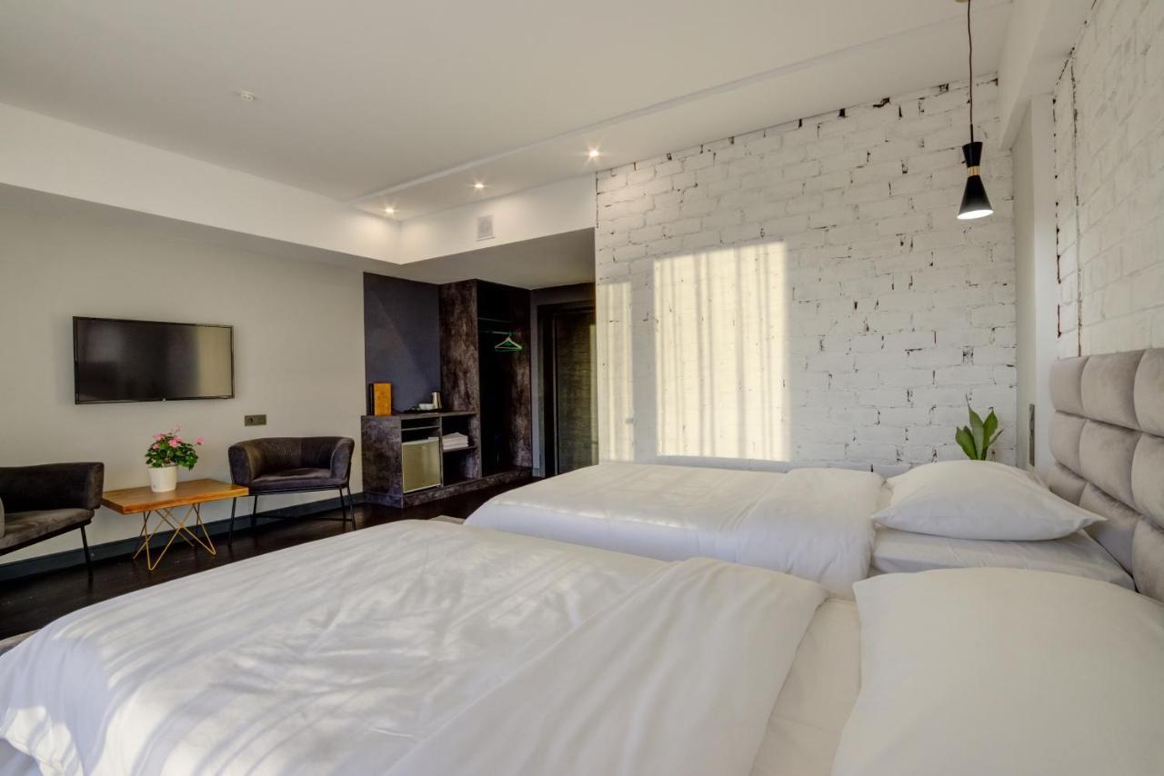 Olimp Hotel ボステリ エクステリア 写真